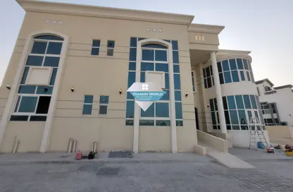 شقة - 2 غرف نوم - 2 حمامات للايجار في مدينة محمد بن زايد - أبوظبي