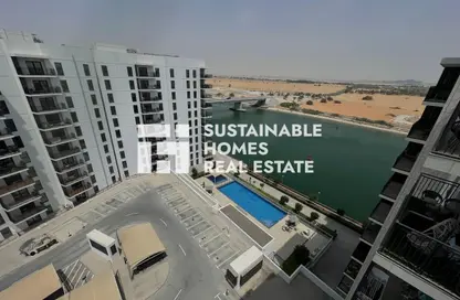 Apartment - 1 Bathroom for rent in Waters Edge - Yas Island - Abu Dhabi