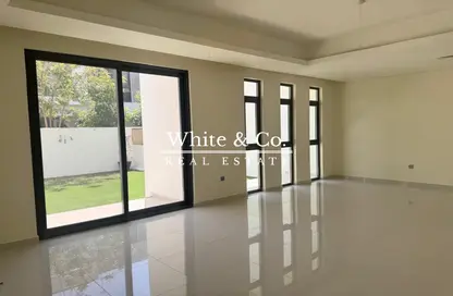 Townhouse - 3 Bedrooms - 4 Bathrooms for sale in Primrose - Damac Hills 2 - Dubai
