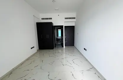 شقة - غرفة نوم - 2 حمامات للايجار في برج جيباس - ارجان - دبي
