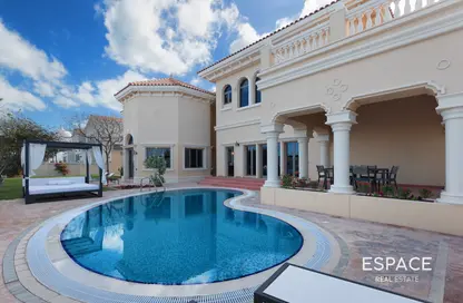 Villa - 6 Bedrooms - 7 Bathrooms for rent in Garden Homes Frond E - Garden Homes - Palm Jumeirah - Dubai
