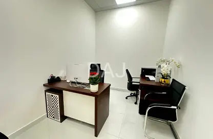 Office Space - Studio - 1 Bathroom for rent in Red Avenue - Al Garhoud - Dubai