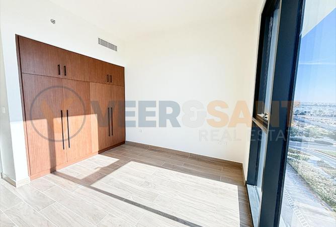 15805496 - صورة العقار 2