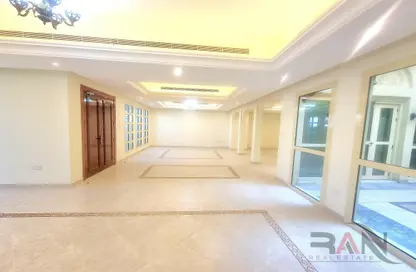 فيلا - 5 غرف نوم - 6 حمامات للايجار في آل نهيان - أبوظبي