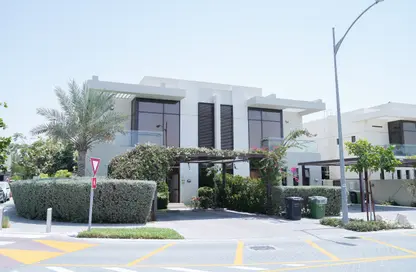 Townhouse - 3 Bedrooms - 4 Bathrooms for sale in Topanga - DAMAC Hills - Dubai