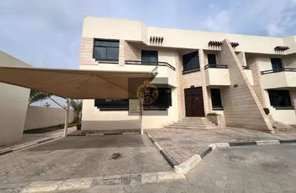 فيلا - 4 غرف نوم - 5 حمامات للايجار في مدينة محمد بن زايد - أبوظبي