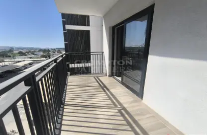 Apartment - 1 Bedroom - 2 Bathrooms for sale in Waters Edge - Yas Island - Abu Dhabi