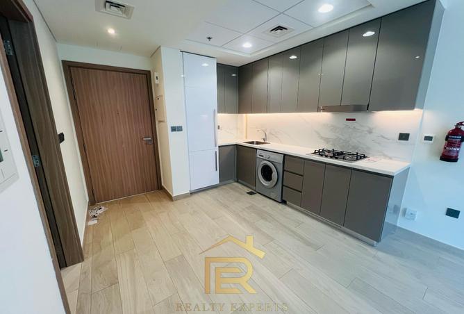 14200302 - Property Image 3
