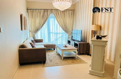 Living Room image for: Apartment - 1 Bedroom - 1 Bathroom for rent in Mayfair Residency - Business Bay - Dubai, Image 1