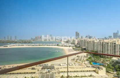 Apartment - 2 Bedrooms - 3 Bathrooms for rent in Sapphire - Tiara Residences - Palm Jumeirah - Dubai