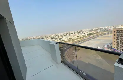 Apartment - 3 Bedrooms - 3 Bathrooms for rent in Al Warqa'a 1 - Al Warqa'a - Dubai