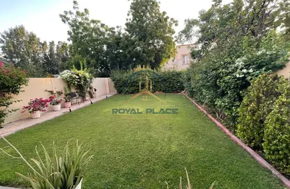 فيلا - 3 غرف نوم - 2 حمامات للايجار في الينابيع 11 - الينابيع - دبي