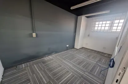 Shop - Studio - 1 Bathroom for rent in Jewellery and Gemplex - Jumeirah Lake Towers - Dubai