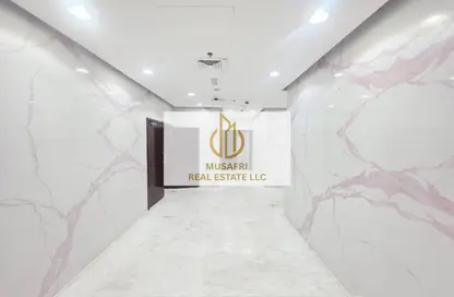 Apartment - 3 Bedrooms - 5 Bathrooms for rent in Al Hafeet Tower - Al Khan - Sharjah