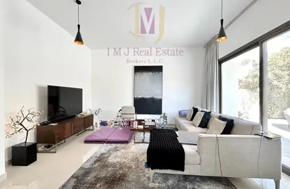 Villa - 4 Bedrooms - 5 Bathrooms for sale in Azalea - Arabian Ranches 2 - Dubai