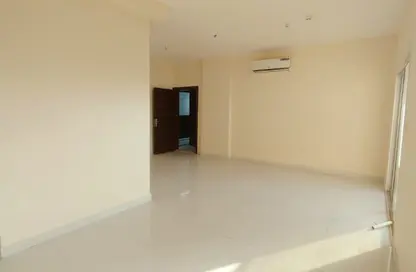 Apartment - 2 Bedrooms - 3 Bathrooms for rent in Al Jurf 3 - Al Jurf - Ajman Downtown - Ajman