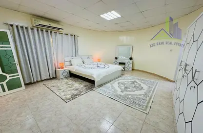 Villa - 3 Bedrooms - 4 Bathrooms for rent in Gate Tower 1 - Musheiref - Ajman