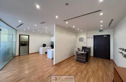 Office Space - Studio - 1 Bathroom for rent in Gold Tower (Au Tower) - JLT Cluster I - Jumeirah Lake Towers - Dubai