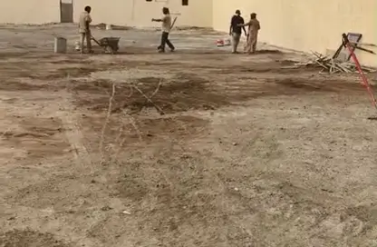 أرض - استوديو للايجار في آلصجعه - الشارقة