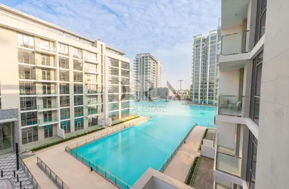 صورة لـ حوض سباحة شقة - غرفة نوم - 2 حمامات للايجار في مساكن 7 - المنطقة وان - مدينة الشيخ محمد بن راشد - دبي ، صورة رقم 1
