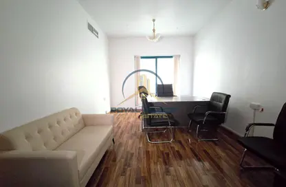 مكتب - استوديو - 2 حمامات للايجار في سعيد تاور 1 - أبراج - شارع الشيخ زايد - دبي مكتب - استوديو - 2 حمامات للايجار في سعيد تاور 1 - أبراج - شارع الشيخ زايد - دبي