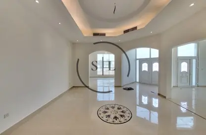 Villa - 6 Bedrooms - 6 Bathrooms for rent in Nad Al Sheba 4 - Nad Al Sheba - Dubai