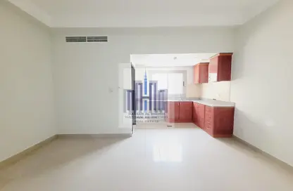 Apartment - Studio - 1 Bathroom for rent in Fire Station Road - Muwaileh - Sharjah
