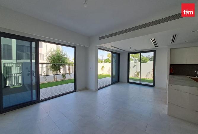 12155446 - Property Image 2