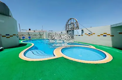 Apartment - 4 Bedrooms - 5 Bathrooms for rent in Khalidiya Centre - Cornich Al Khalidiya - Al Khalidiya - Abu Dhabi
