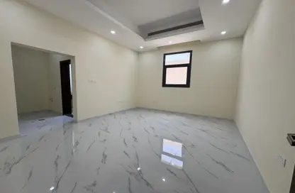 Apartment - Studio - 1 Bathroom for rent in Baniyas West - Baniyas - Abu Dhabi