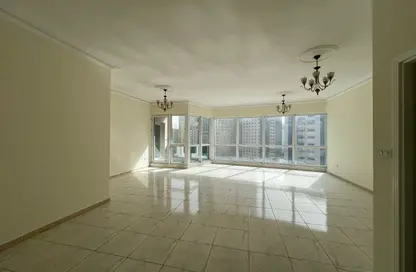 شقة - 3 غرف نوم - 4 حمامات للايجار في المجاز 2 - المجاز - الشارقة