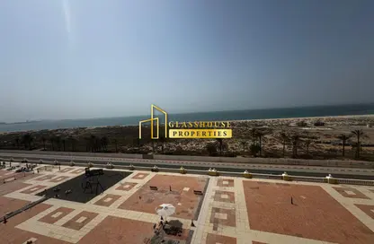 Apartment - 2 Bedrooms - 3 Bathrooms for sale in Royal Breeze 5 - Royal Breeze - Al Hamra Village - Ras Al Khaimah