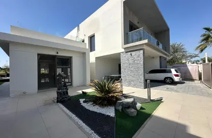 Villa - 4 Bedrooms - 6 Bathrooms for sale in Redwoods - Yas Acres - Yas Island - Abu Dhabi