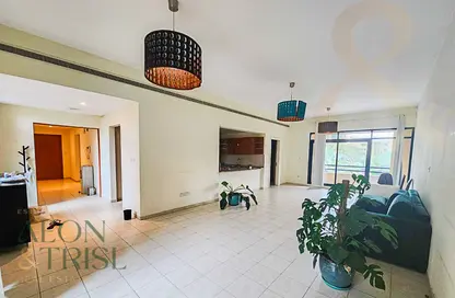 Apartment - 2 Bedrooms - 3 Bathrooms for rent in Al Jaz 3 - Al Jaz - Greens - Dubai