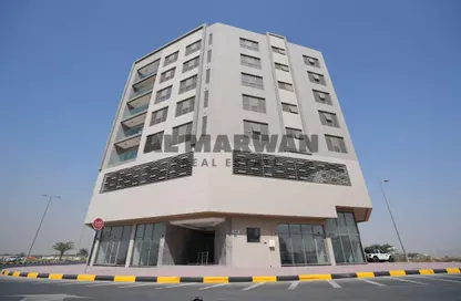 شقة - 2 غرف نوم - 2 حمامات للايجار في E تلال سيتي - تلال سيتي - الشارقة