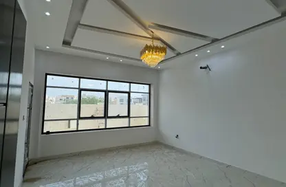 فيلا - 5 غرف نوم - 7 حمامات للايجار في الزاهية جاردنز - الزاهية - عجمان