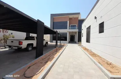 فيلا - 5 غرف نوم - 7 حمامات للايجار في مدينة الرياض - أبوظبي