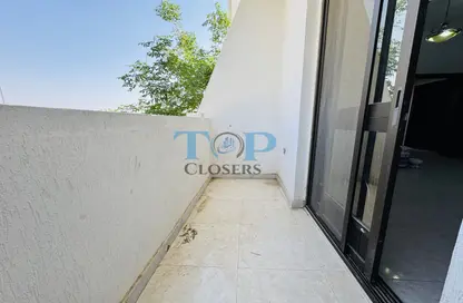 شقة - 3 غرف نوم - 3 حمامات للايجار في المرايجب - الجيمي - العين شقة - 3 غرف نوم - 3 حمامات للايجار في المرايجب - الجيمي - العين