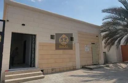 شقة - 2 غرف نوم - 2 حمامات للايجار في مدينة محمد بن زايد - أبوظبي