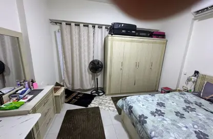 Apartment - 2 Bedrooms - 1 Bathroom for rent in Dar Al Majaz - Jamal Abdul Nasser Street - Al Majaz - Sharjah Apartment - 2 Bedrooms - 1 Bathroom for rent in Dar Al Majaz - Jamal Abdul Nasser Street - Al Majaz - Sharjah