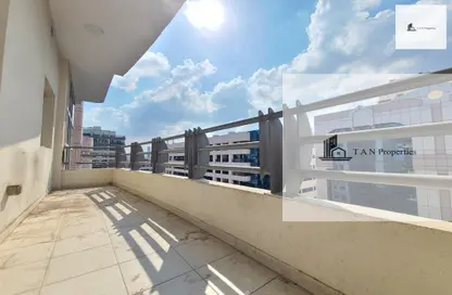 شقة - 2 غرف نوم - 2 حمامات للايجار في مبنى منخول - منخول - بر دبي - دبي