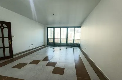 شقة - 3 غرف نوم - 3 حمامات للايجار في دلما ريزيدنس - شارع حمدان - أبوظبي