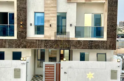 Villa - 5 Bedrooms - 7 Bathrooms for sale in Al Yasmeen 1 - Al Yasmeen - Ajman