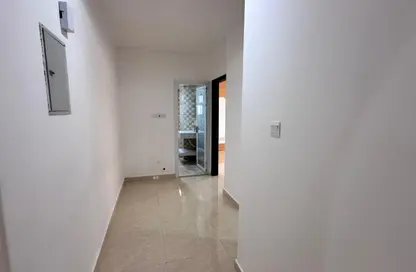 شقة - 2 غرف نوم - 2 حمامات للايجار في مبنى مويلح - مويلح - الشارقة شقة - 2 غرف نوم - 2 حمامات للايجار في مبنى مويلح - مويلح - الشارقة