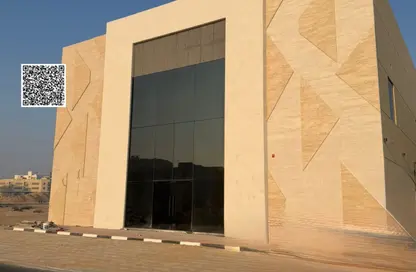 صالة عرض - استوديو - 2 حمامات للايجار في الجرف الصناعية 2 - الجرف الصناعية - عجمان