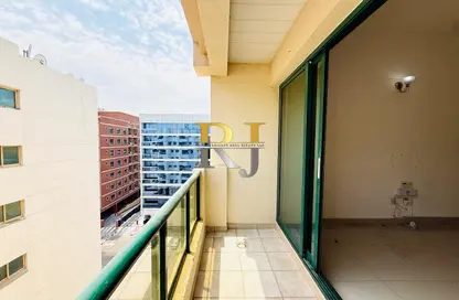 Apartment - 2 Bedrooms - 2 Bathrooms for rent in Mankhool Building - Mankhool - Bur Dubai - Dubai