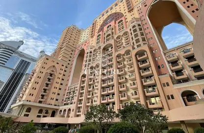 Apartment - 3 Bedrooms - 4 Bathrooms for sale in Silicon Gates 1 - Silicon Gates - Dubai Silicon Oasis - Dubai