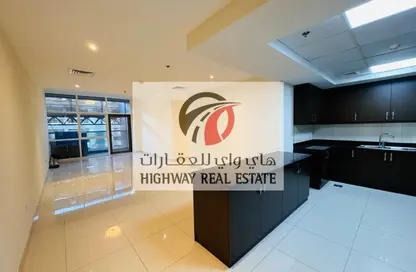Apartment - 2 Bedrooms - 3 Bathrooms for rent in Duja Tower - Sheikh Zayed Road - Dubai