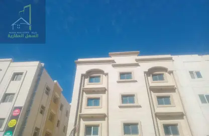 عمارة بالكامل - 8 غرف نوم - 8 حمامات للبيع في مجمع مويلح - تجارية مويلح - الشارقة