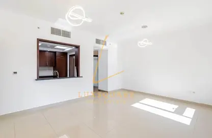 Apartment - 1 Bedroom - 2 Bathrooms for sale in 29 Burj Boulevard Tower 2 - 29 Burj Boulevard - Downtown Dubai - Dubai